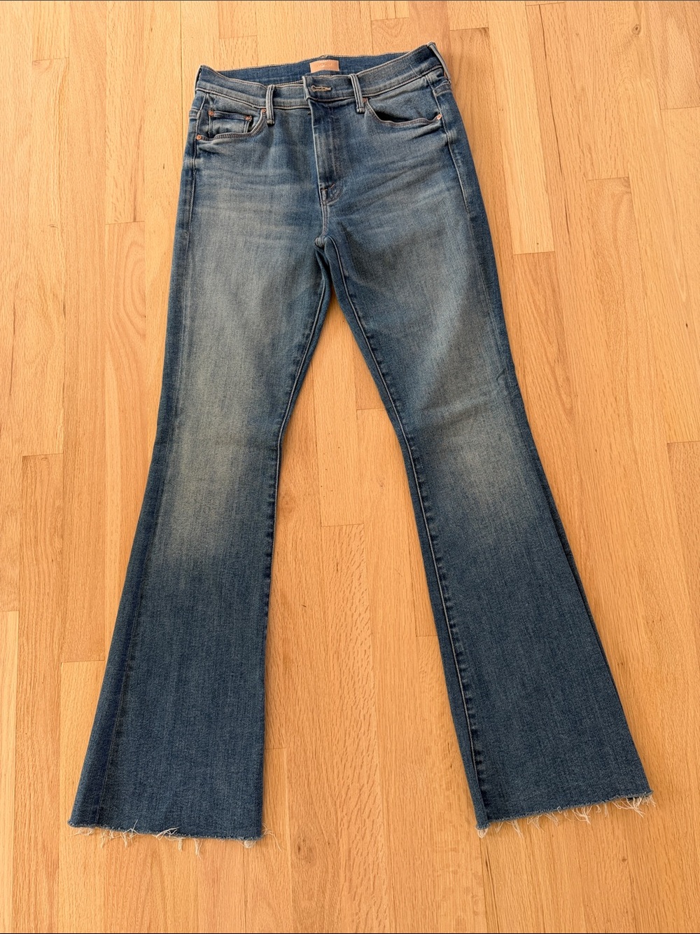 MOTHER  the weekender Blue Flare Jeans